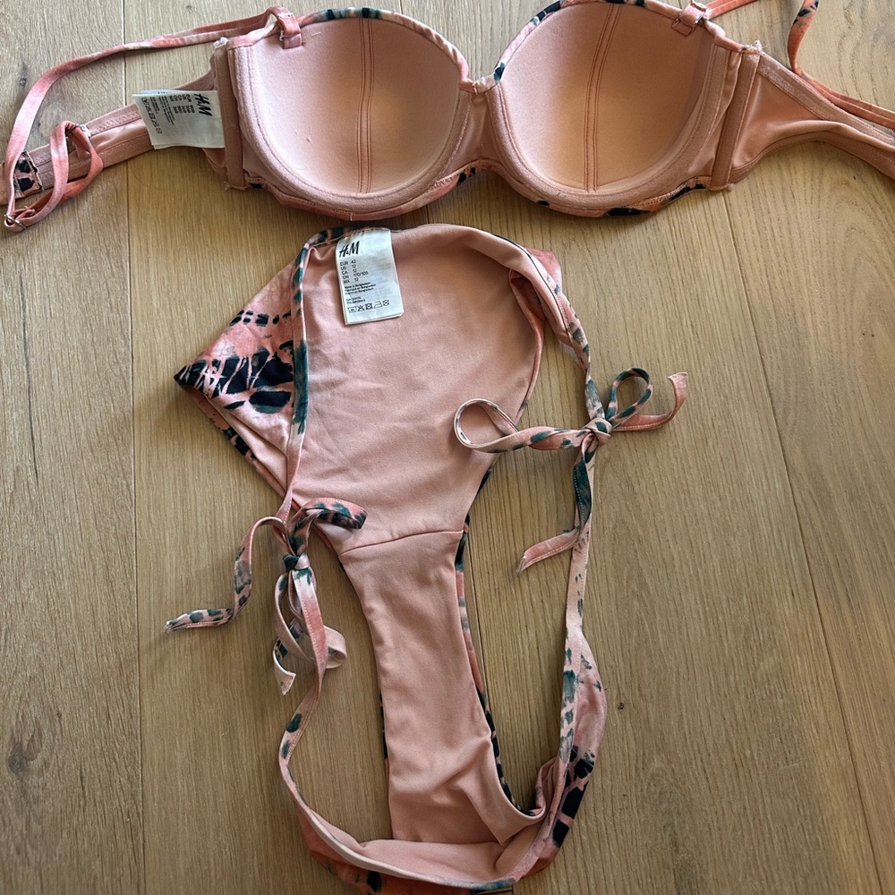 Tie Dye Underwire Bikini Set - Picture 3 of 4
